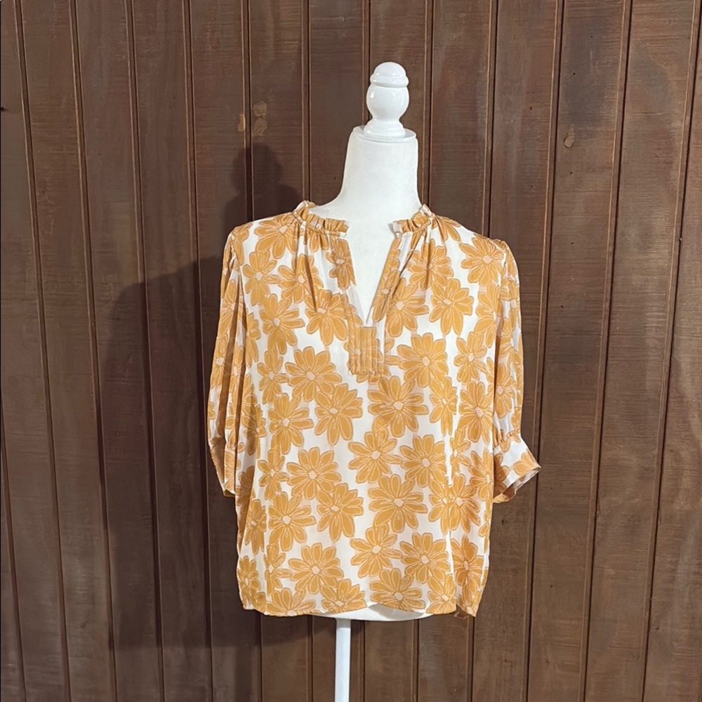 Current Air Yellow 3/4 Sleeve Mandarin Collar Blouse